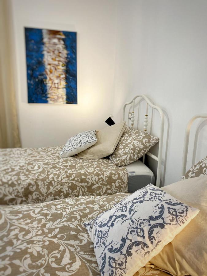 Comfortable Sea Holidays And Walks 모네글리아 외부 사진